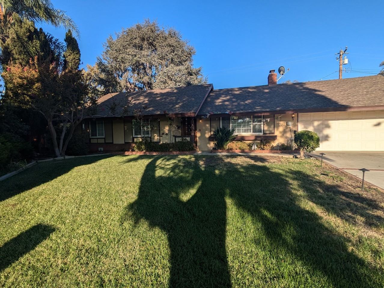 1658 Houston Ct - Photo 3 of 16