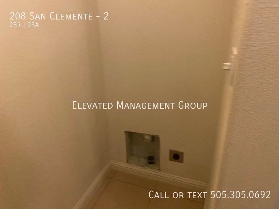 208 San Clemente Ave Nw #2 - Photo 7 of 11