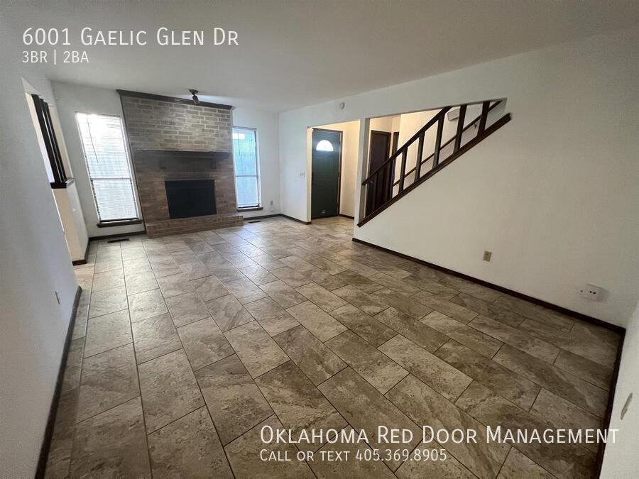 6001 Gaelic Glen Dr - Photo 2 of 31