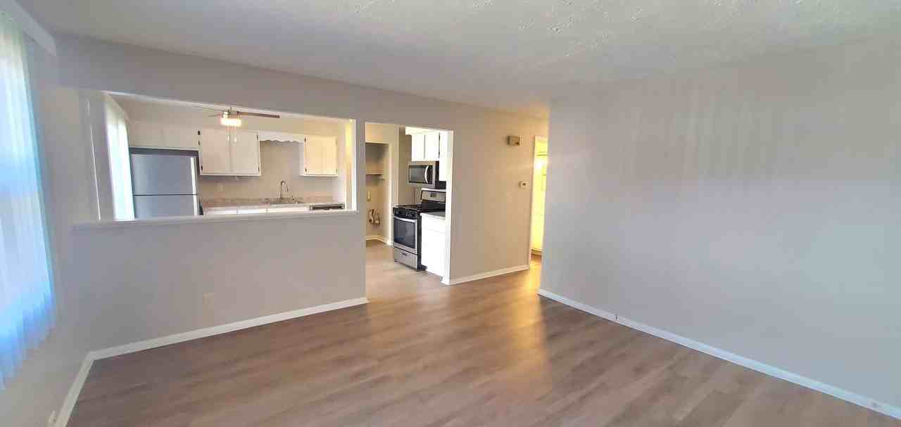 19540 115th Ave #A - Photo 3 of 10