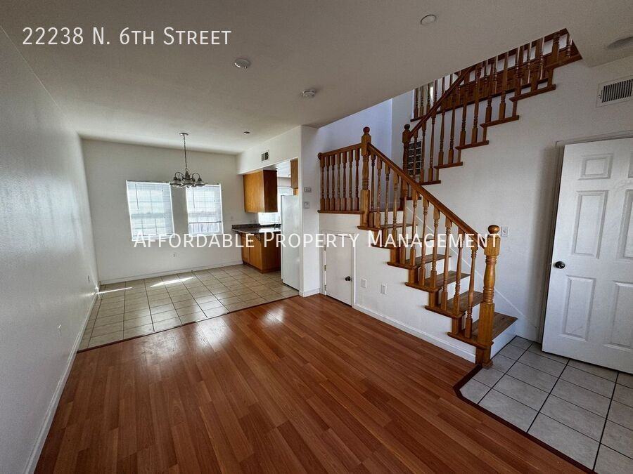 22238 N 6th St - Photo 2 of 13