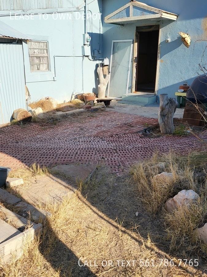 5453 N Alexander Ln - Photo 2 of 18