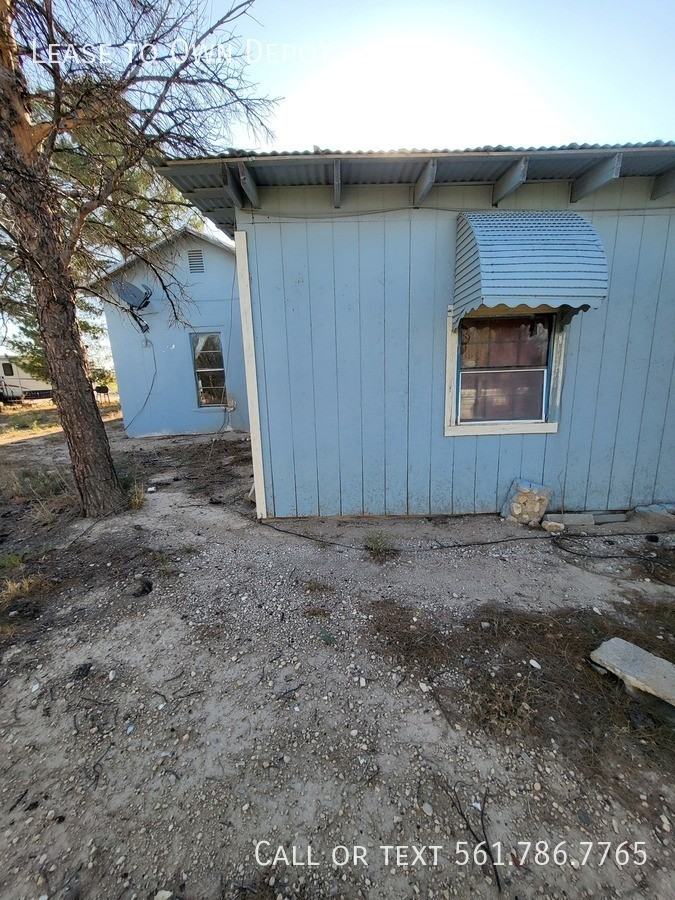 5453 N Alexander Ln - Photo 3 of 18