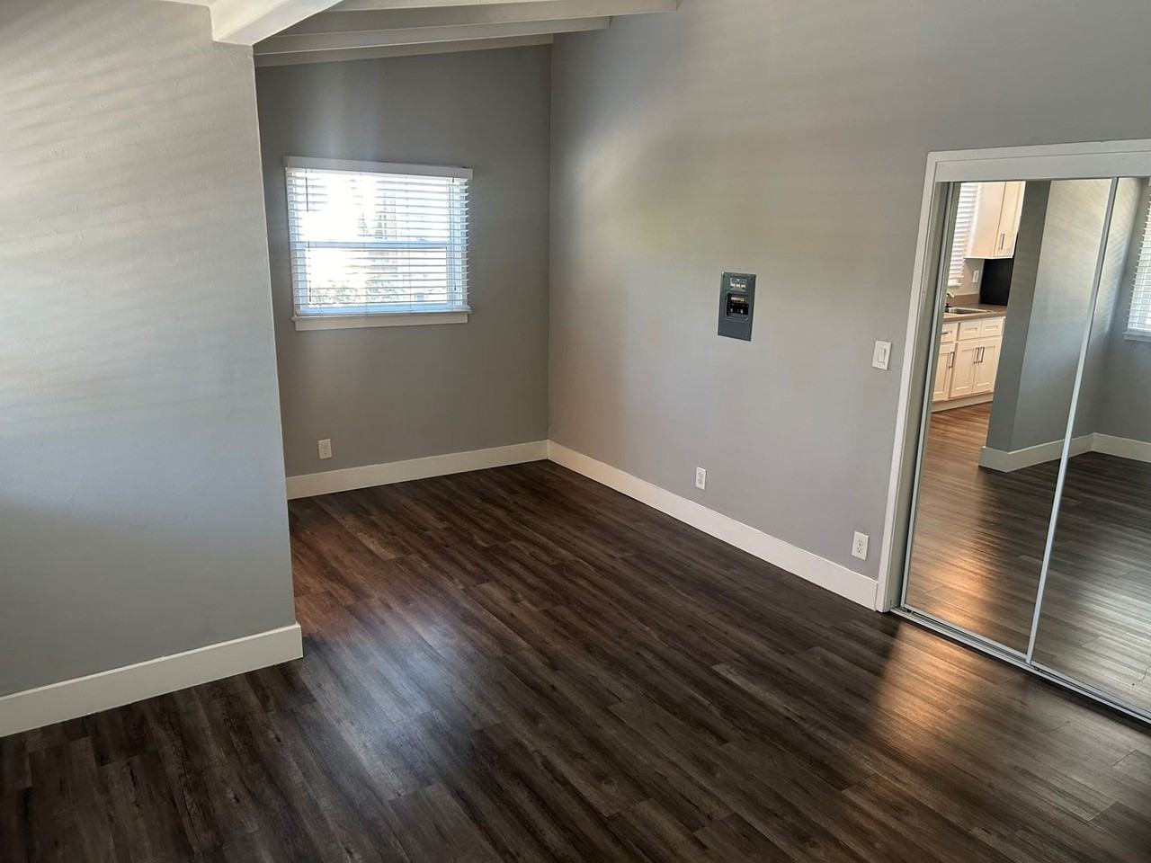 210 - 45 N 8th St - Photo 3 of 6