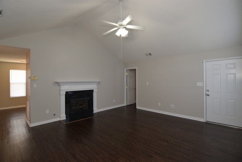 3641 Stanton Ct - Photo 5 of 28