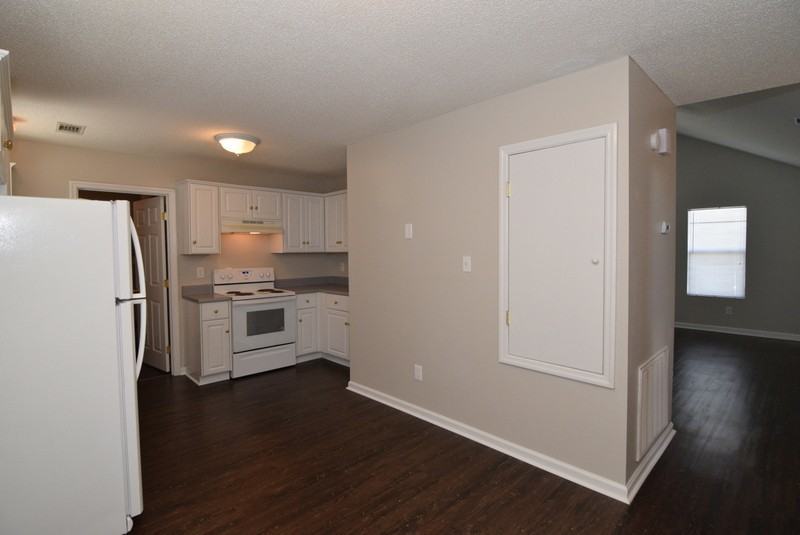 3641 Stanton Ct - Photo 7 of 28