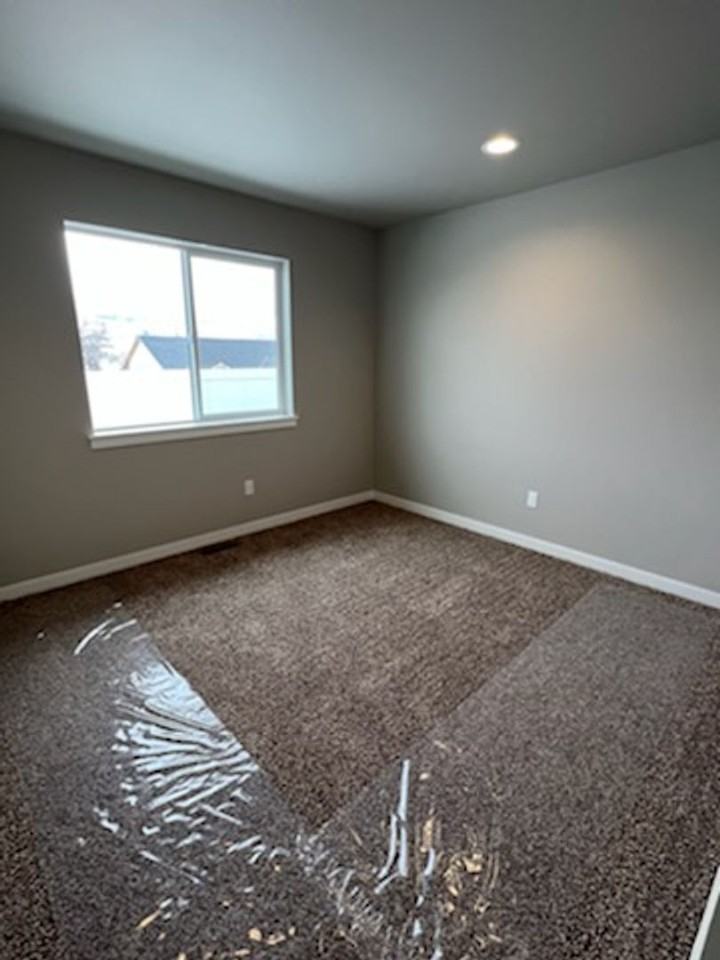 1090 S New Oak Ln - Photo 6 of 15