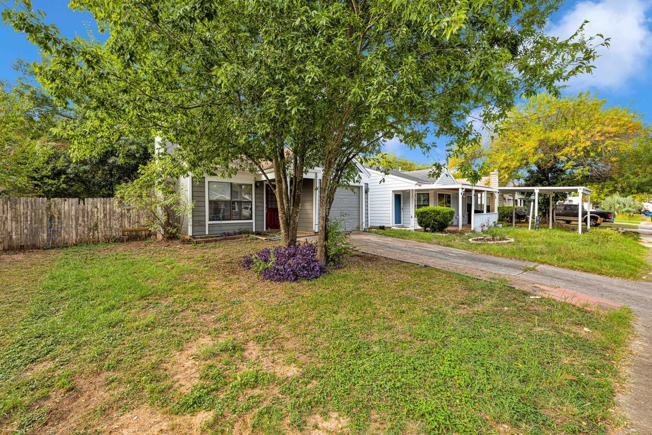 9910 Village Briar - Photo 2 of 17