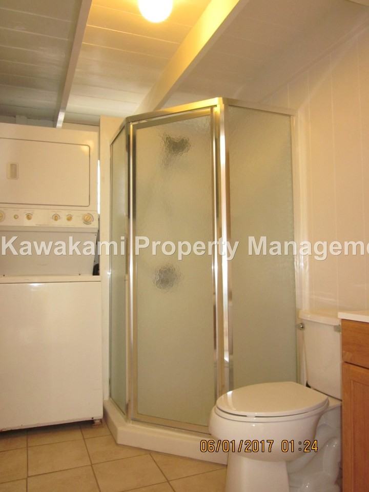 1644 10th Ave - Photo 6 of 10