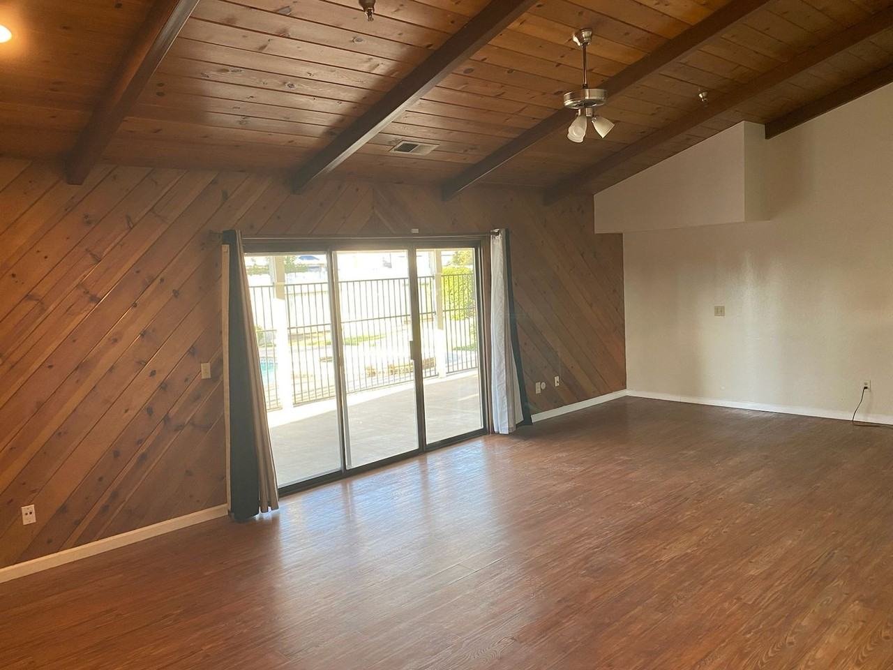 3710 W Sunnyside Ave - Photo 5 of 33
