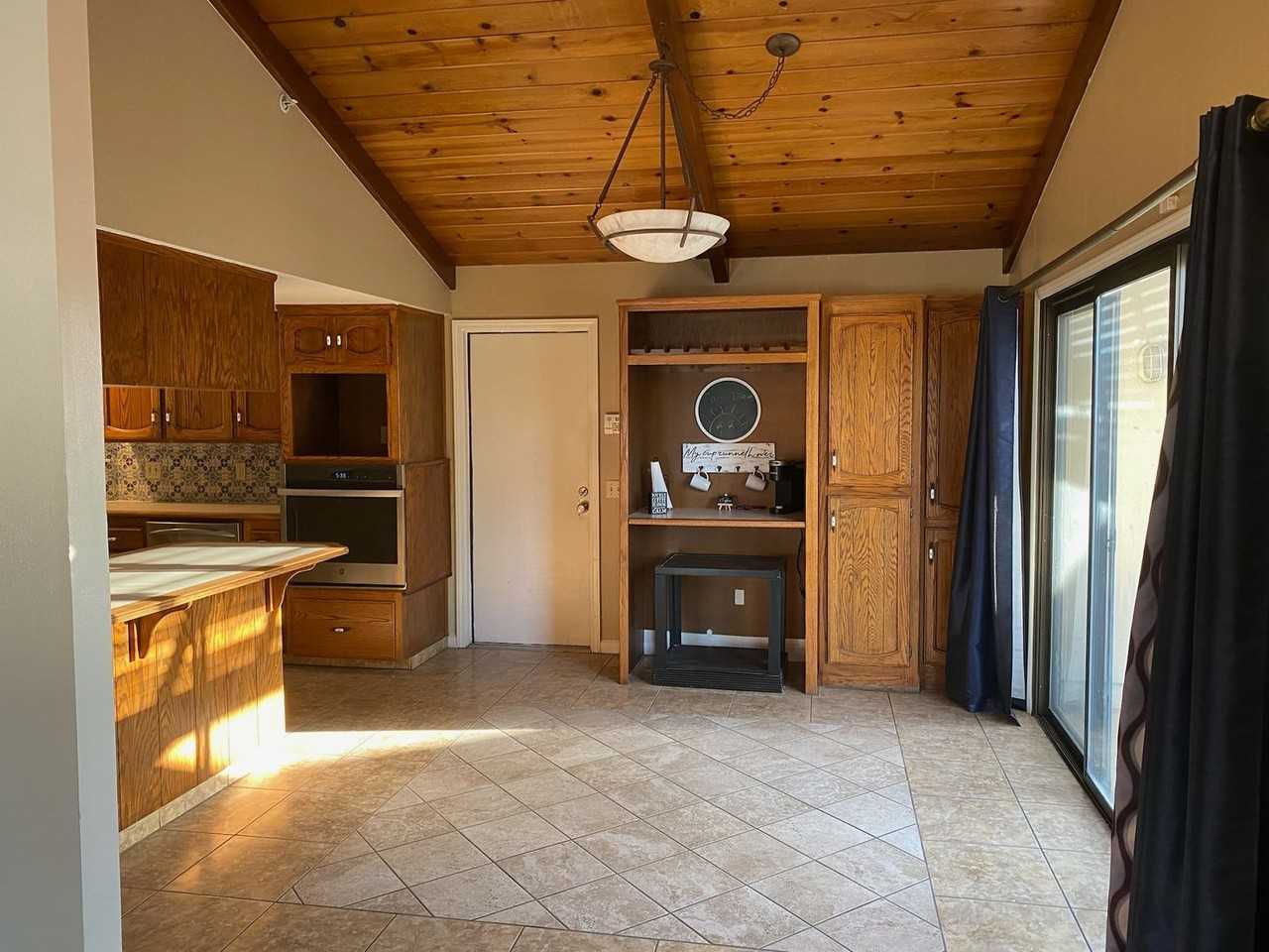 3710 W Sunnyside Ave - Photo 6 of 33