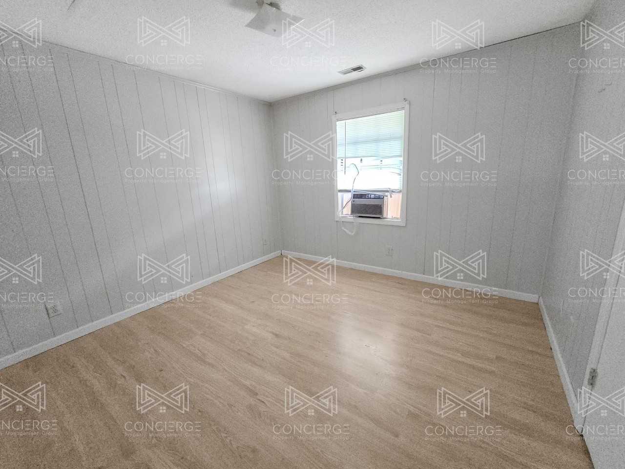 1708 Rolling Meadow Ct - Photo 2 of 7