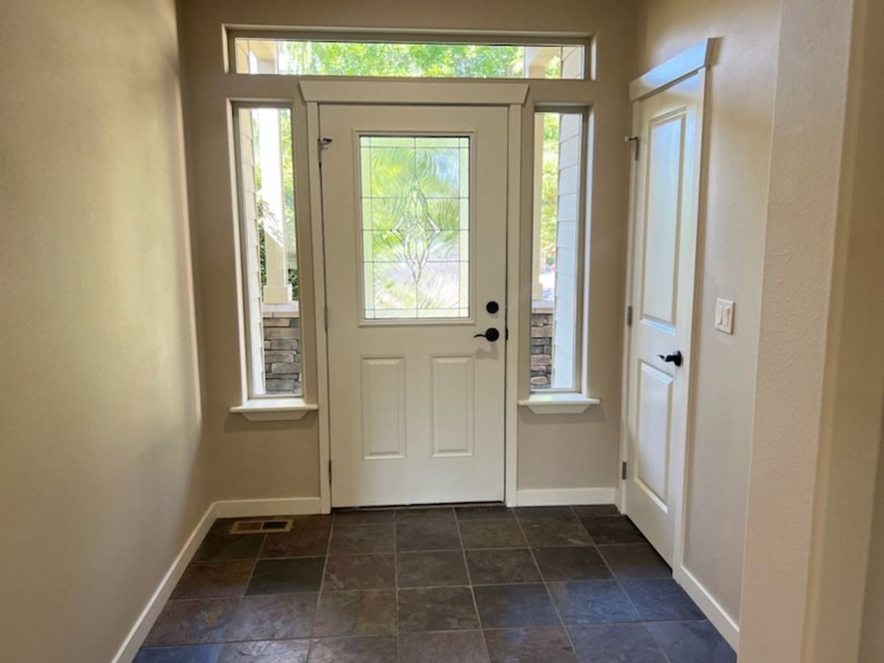 1497 Copper Loop - Photo 3 of 28