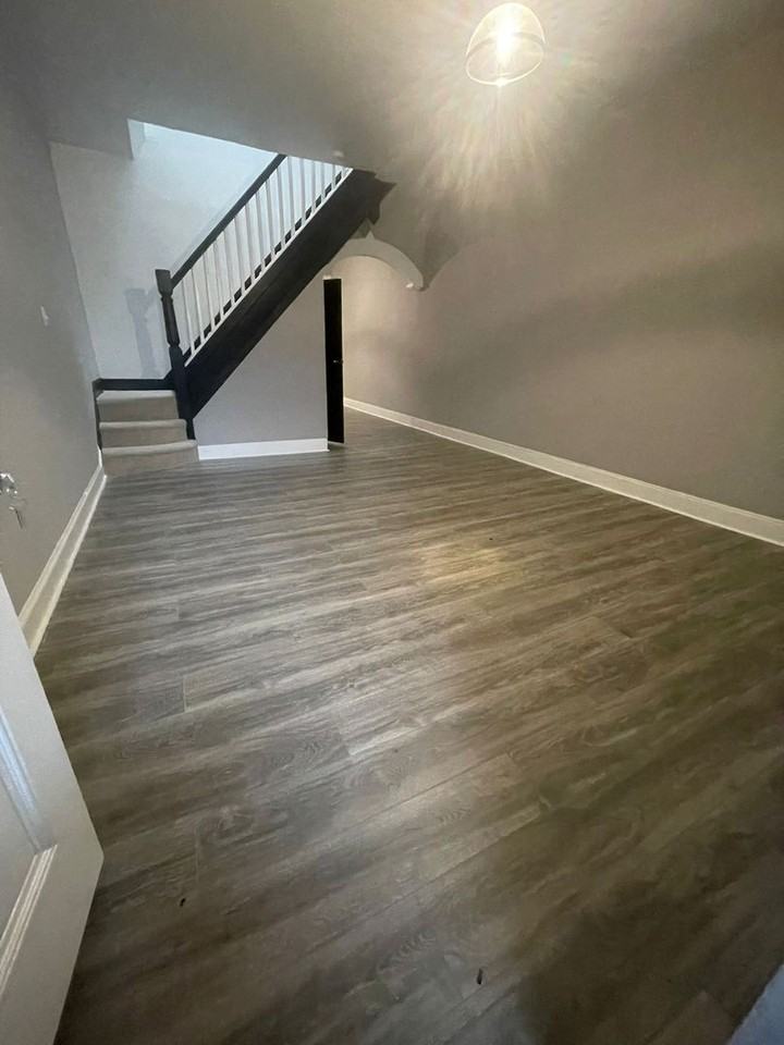 2123 N Fulton Ave - Photo 2 of 11