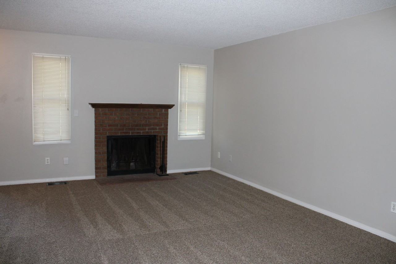 325 Butch Cassidy Dr - Photo 3 of 12