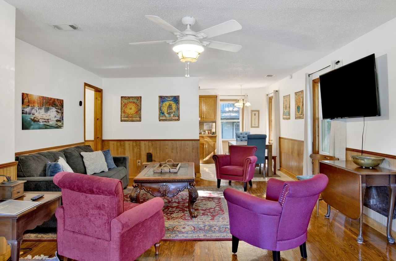 105 Druid Dr - Photo 3 of 11
