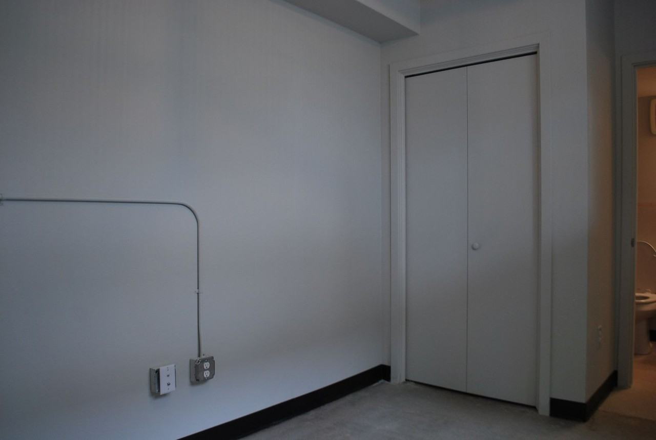 One Month Free - Photo 7 of 15