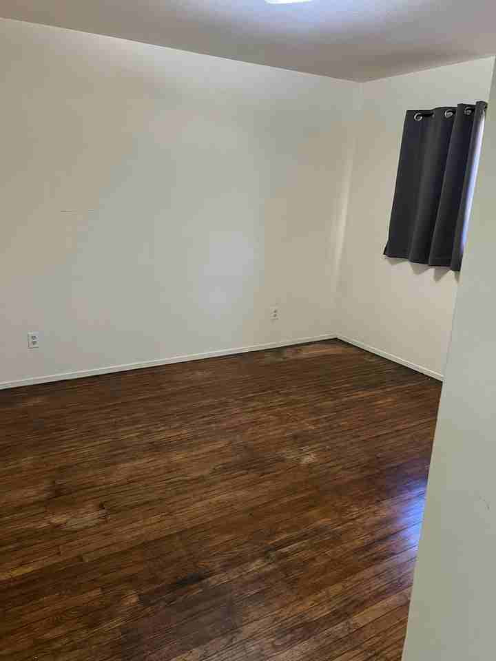 1457 Inge Court - Photo 6 of 8
