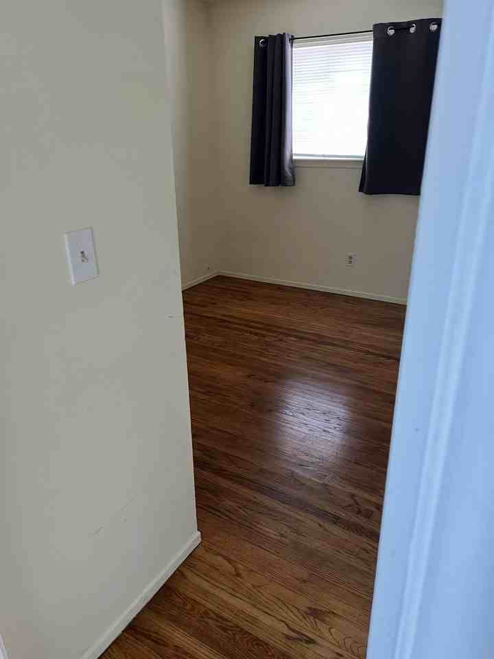 1457 Inge Court - Photo 7 of 8