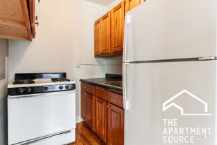 425 W Roscoe St #410 - Photo 1 of 1