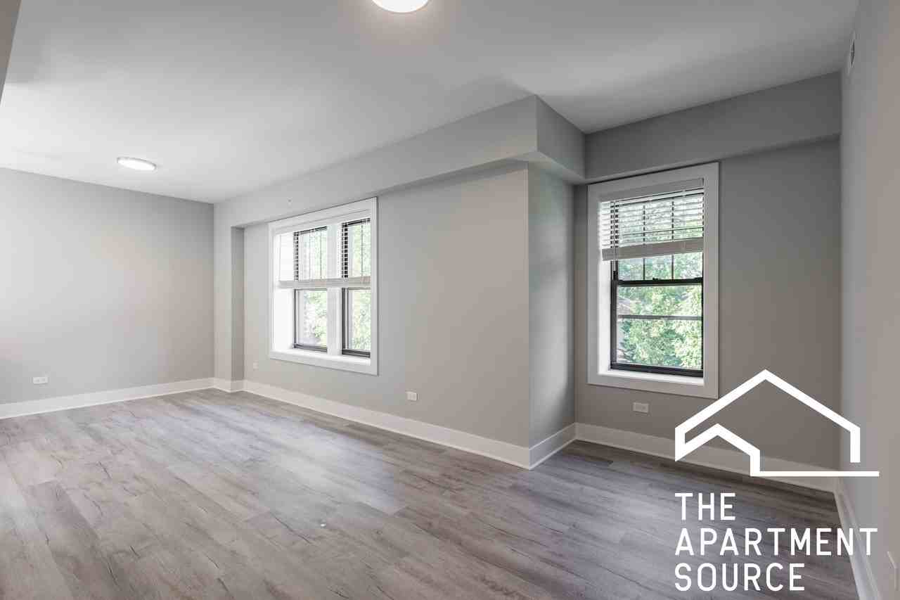 1133 Oak Ave #W1 - Photo 5 of 12