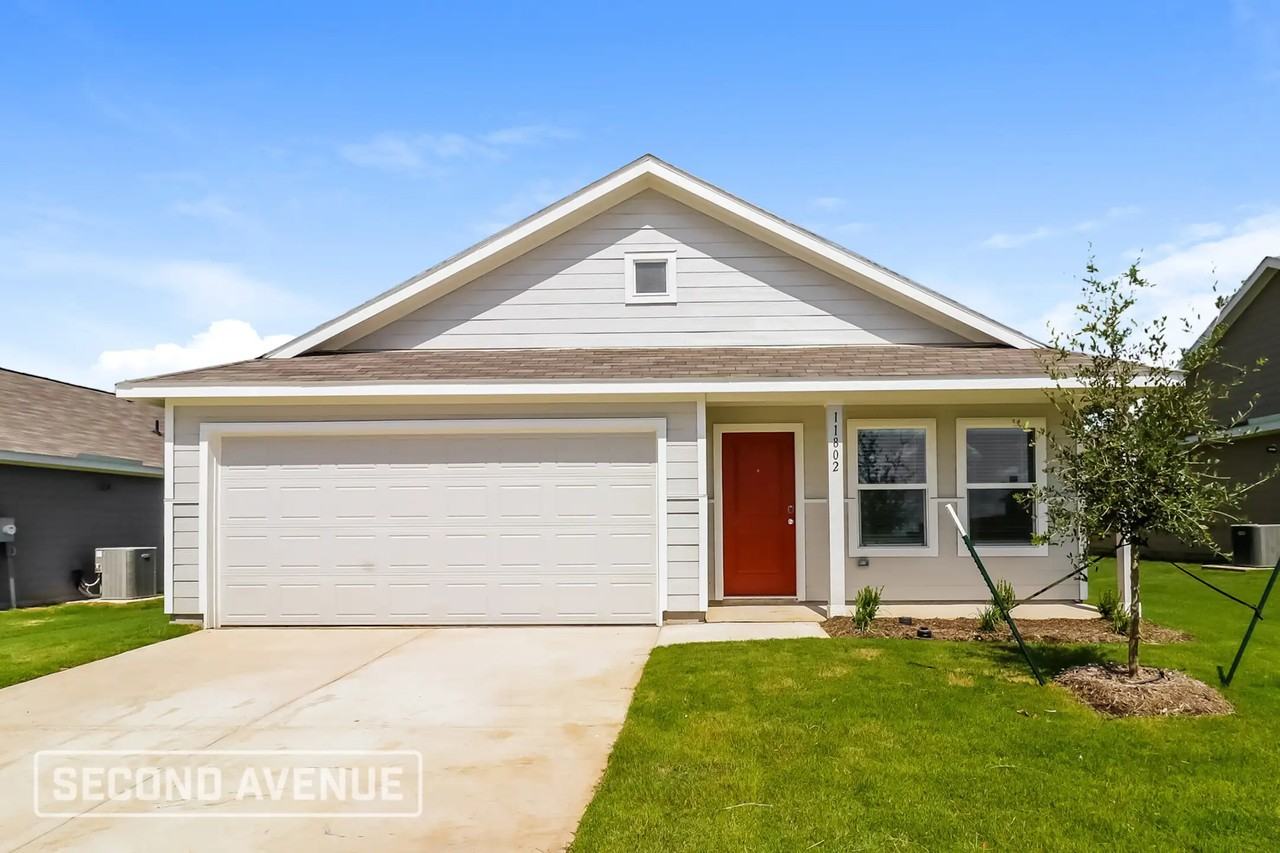 11802 Forest Lawn Rd - Photo 2 of 29