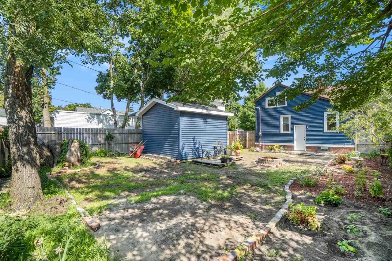 248 Merrill Ave - Photo 3 of 33
