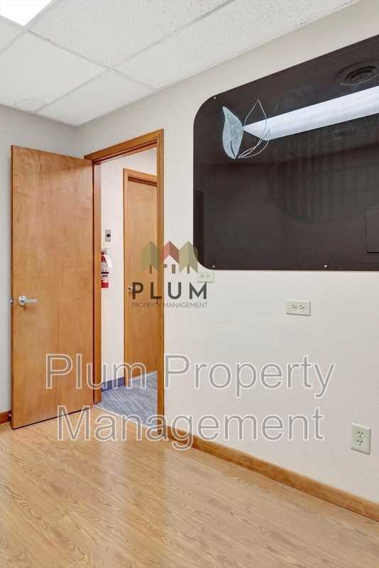 690 Sw Higgins Ave #EF - Photo 5 of 22