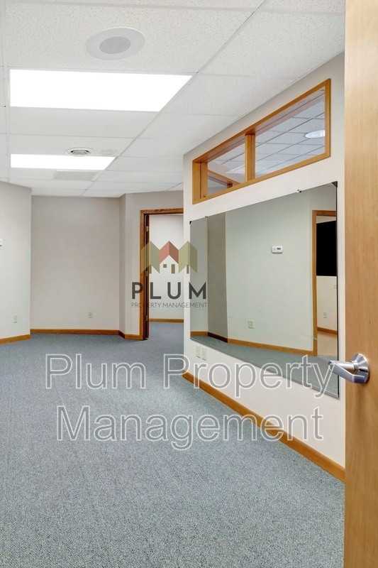 690 Sw Higgins Ave #EF - Photo 7 of 22