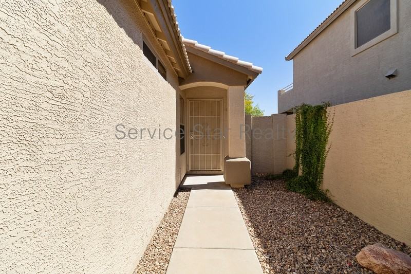 16213 North 161st Drive - Photo 3 of 23