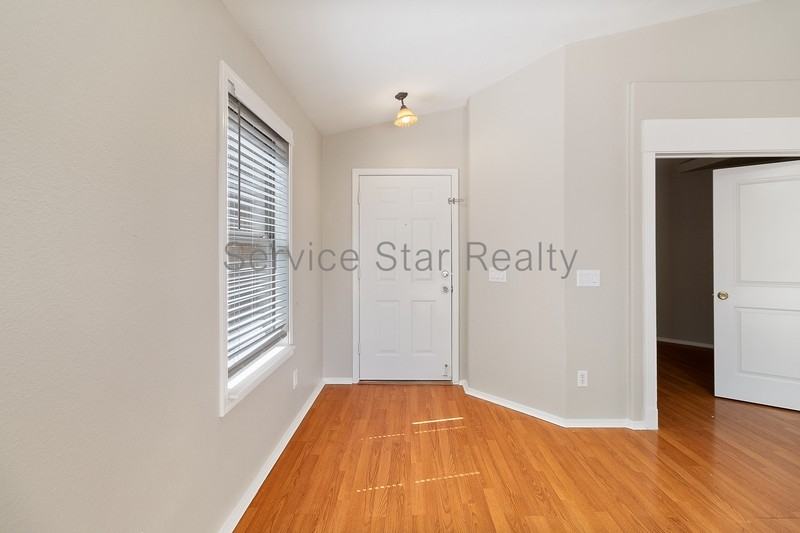 16213 North 161st Drive - Photo 4 of 23