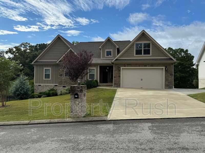 6257 Stoney River Dr - Photo 2 of 50