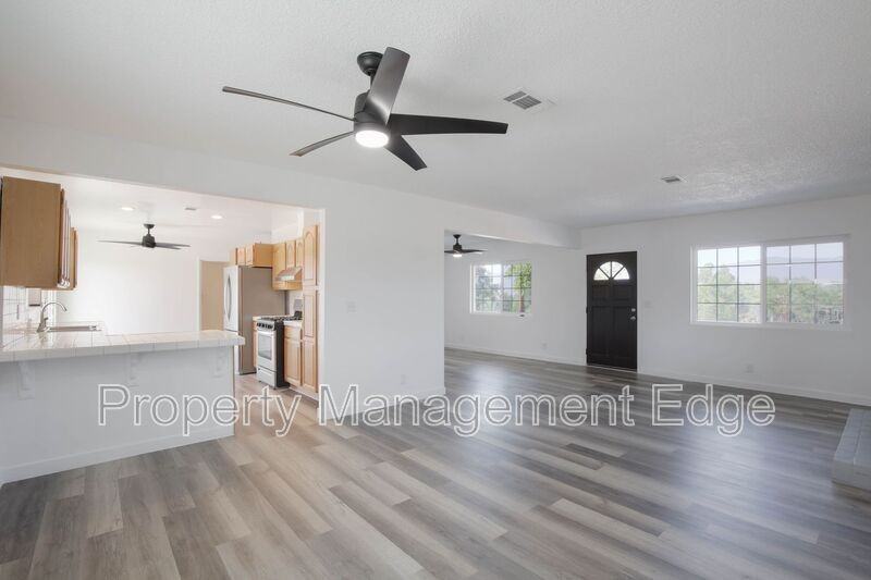 28350 11th St - Photo 2 of 28