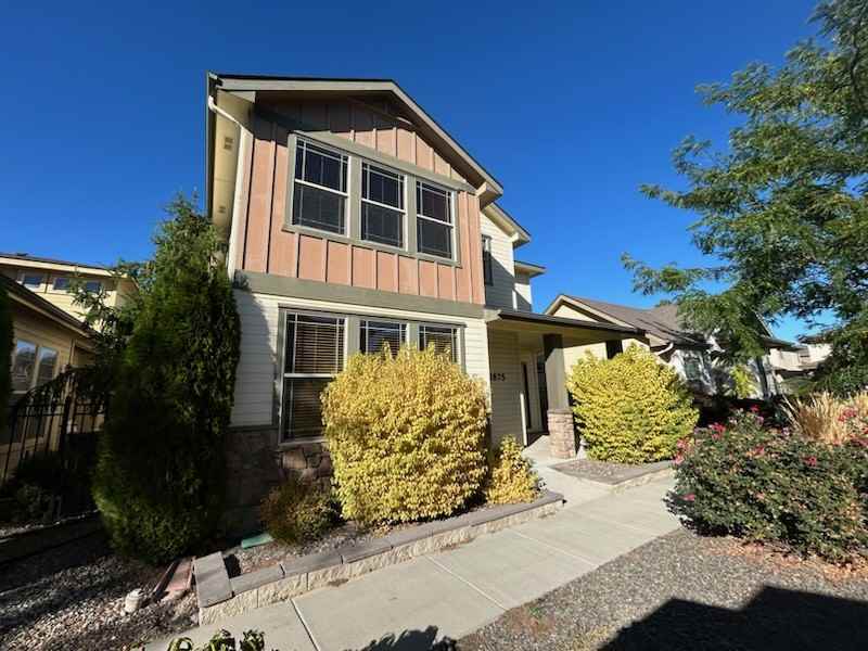2875 E Ragusa Ln - Photo 2 of 17