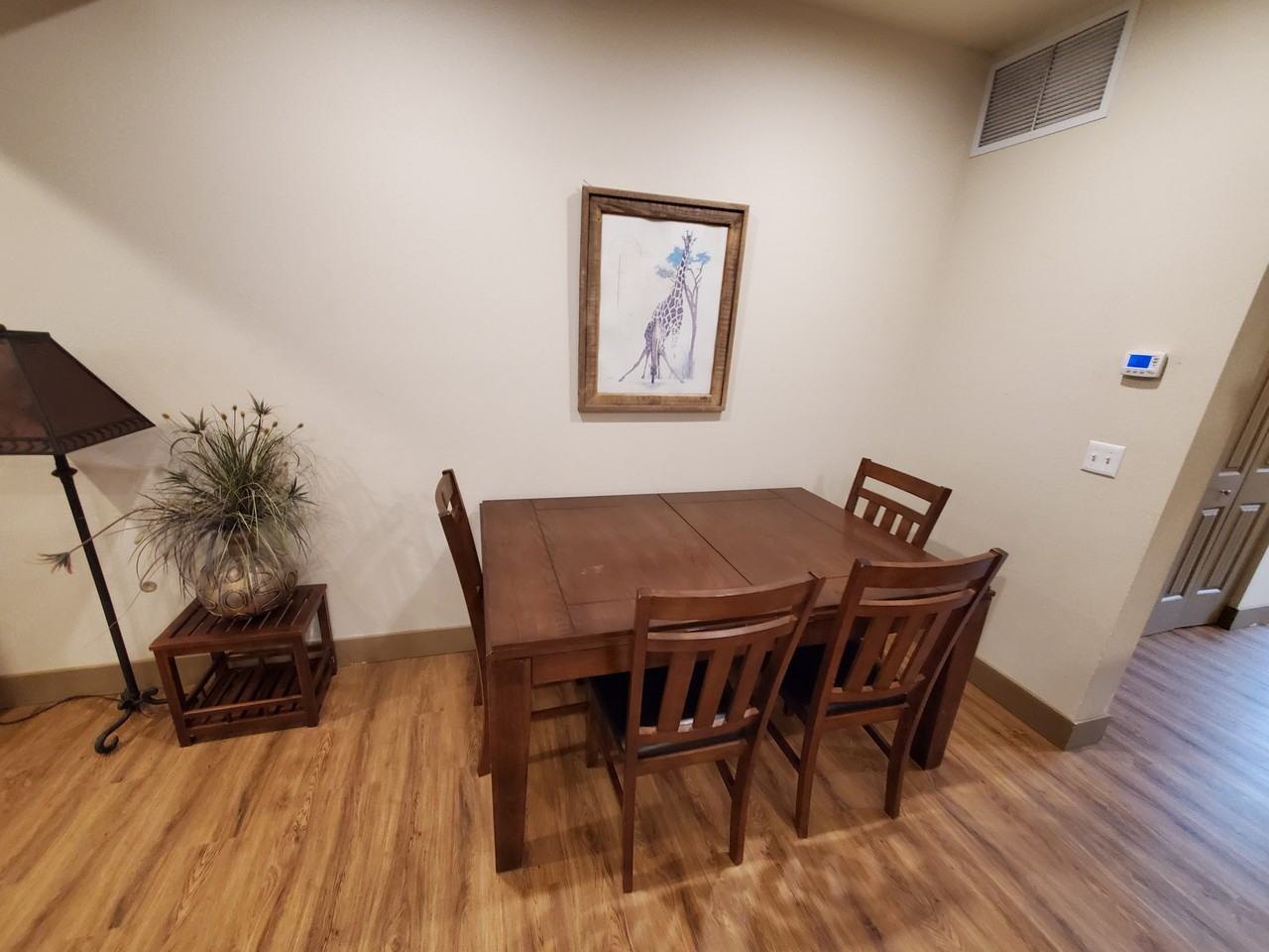 530 Silverleaf Dr - Photo 7 of 13