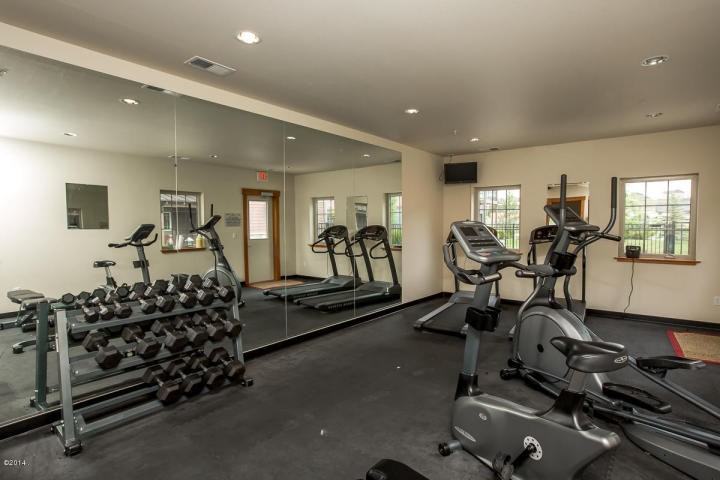 528 Silverleaf Dr - Photo 5 of 46