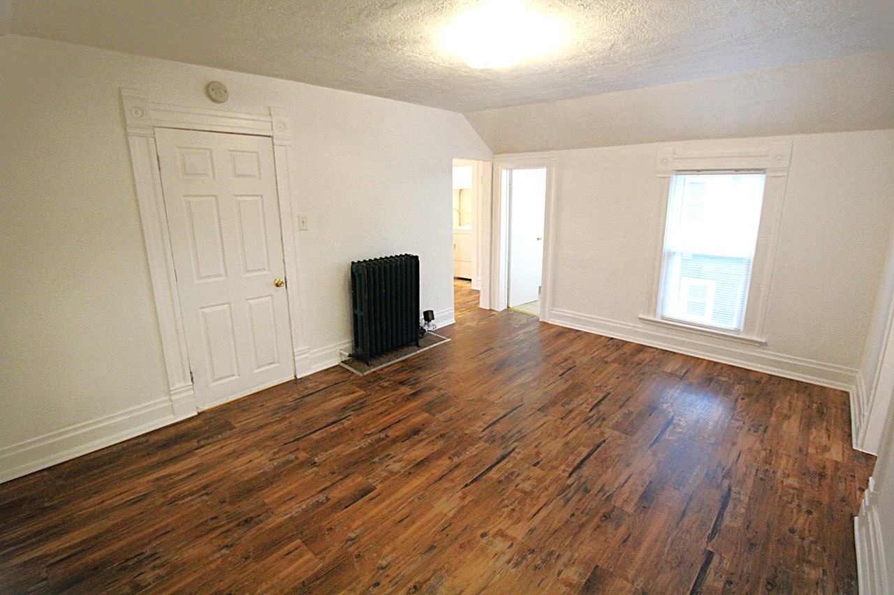 309 E Bannock St - Photo 3 of 14