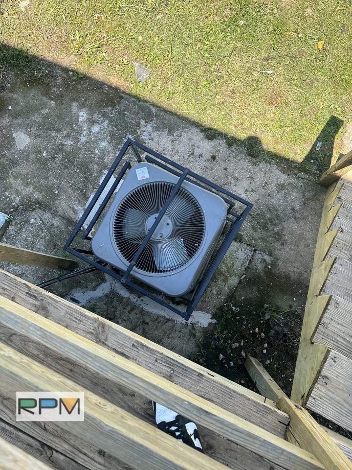 522 Chateau Ave - Photo 3 of 12