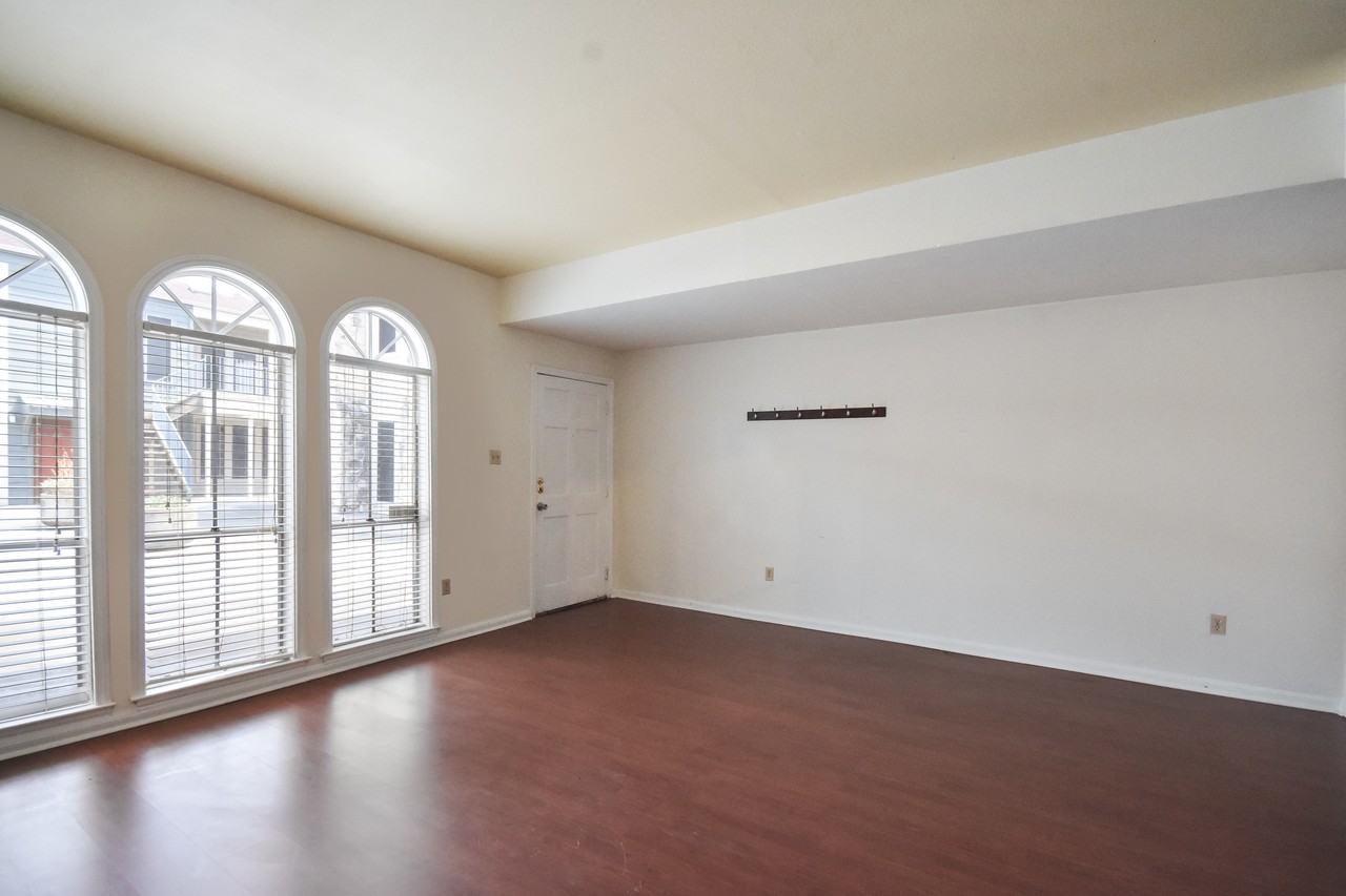 2529 Rio Grande St #85 - Photo 4 of 30