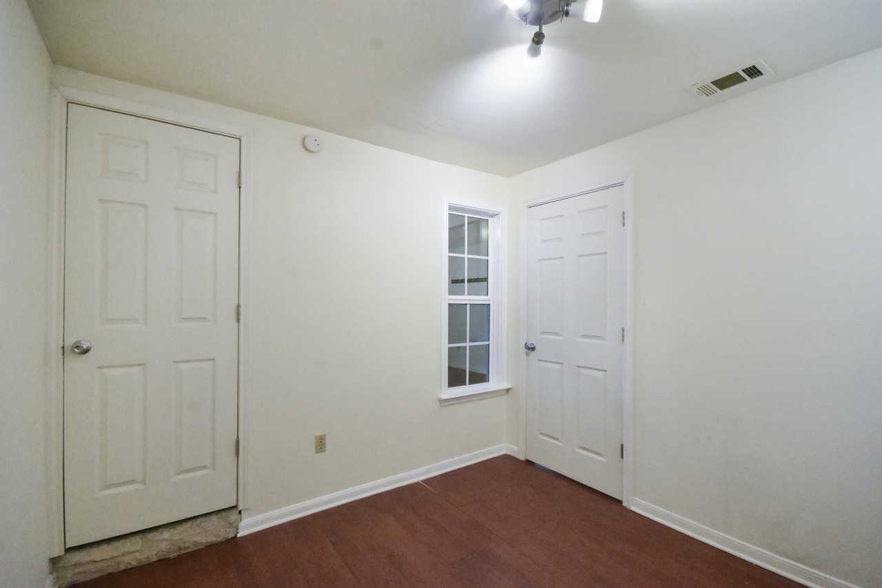 2529 Rio Grande St #85 - Photo 6 of 30