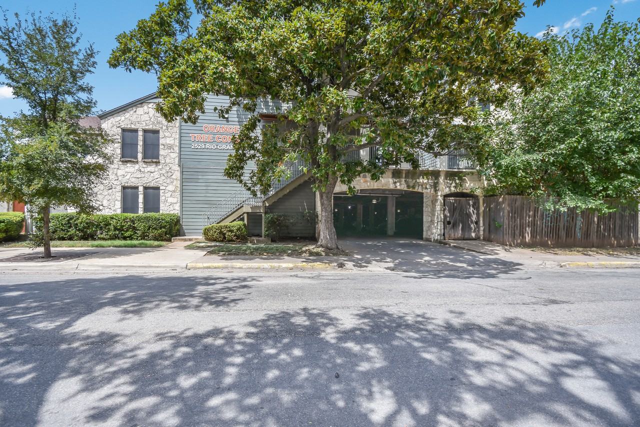 2529 Rio Grande St #85 - Photo 2 of 30