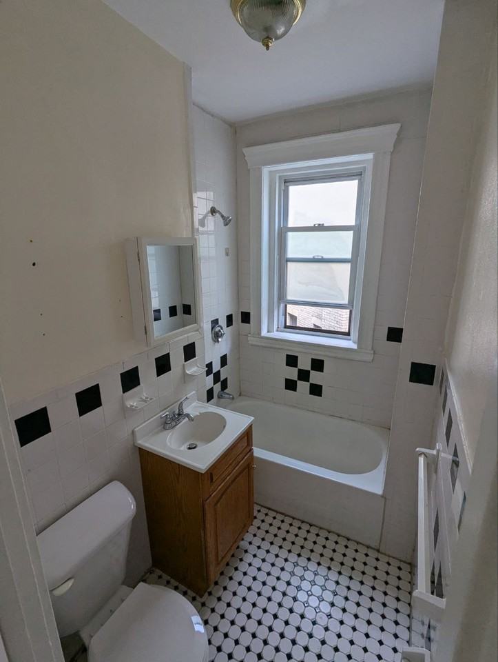 363 Riverway #21