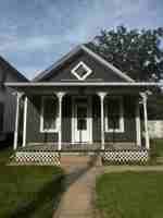 featured image of 129 Roscoe Avenue