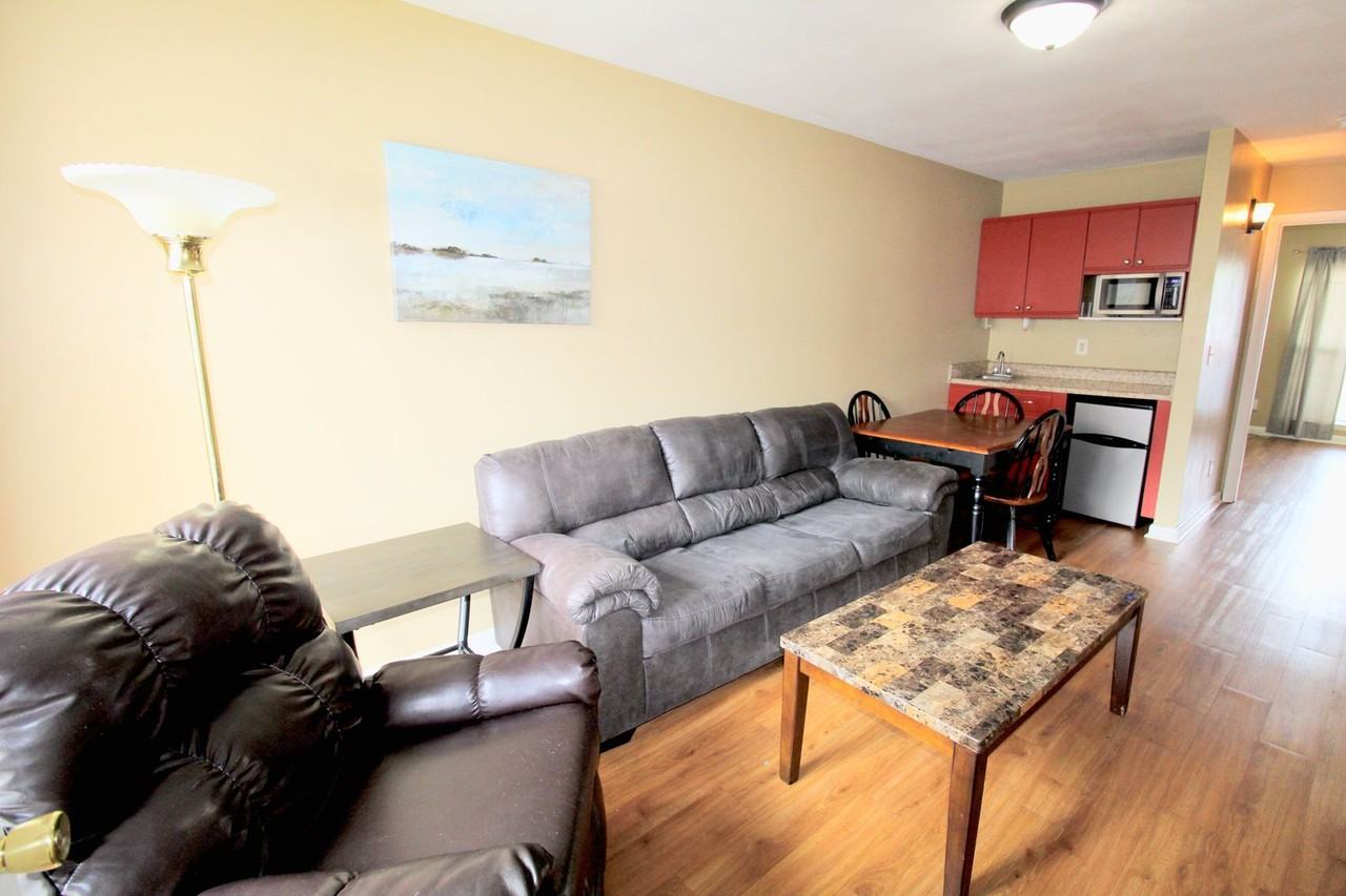 1418 Bradley Dr - Photo 7 of 24