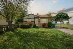 22843 Lambrecht Ave - Photo 1 of 1