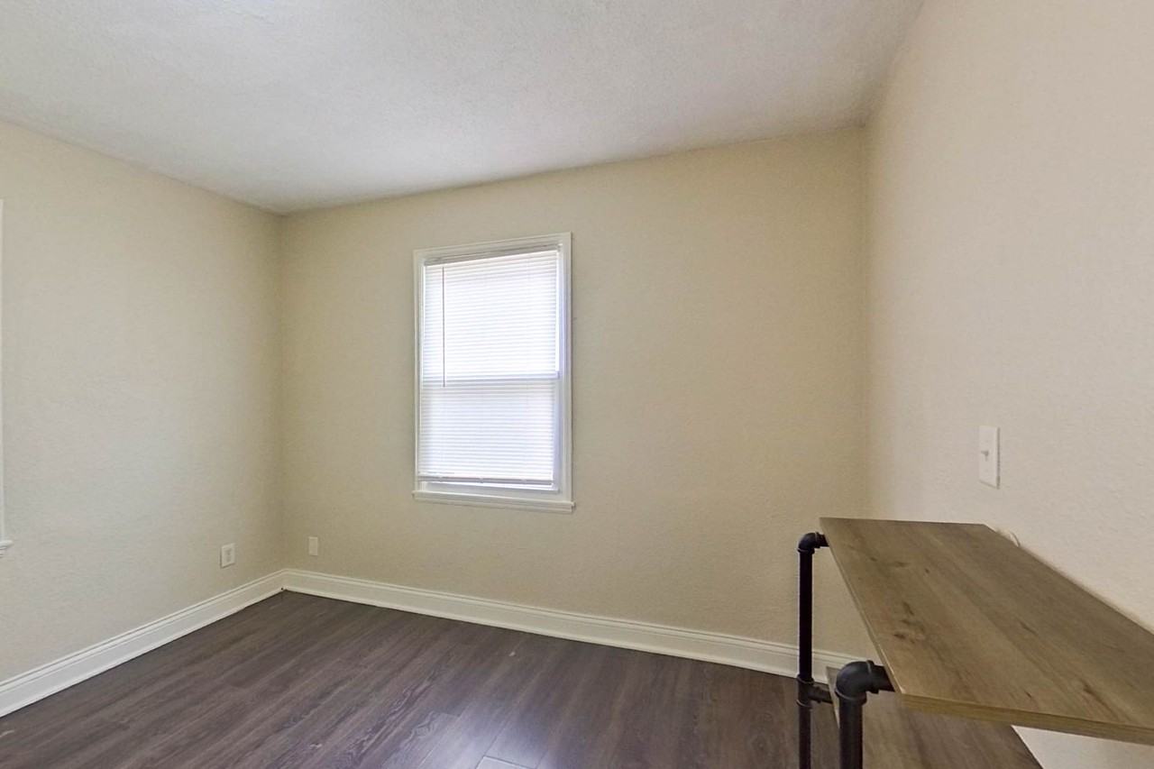 2267 Homestead Dr - Photo 5 of 22