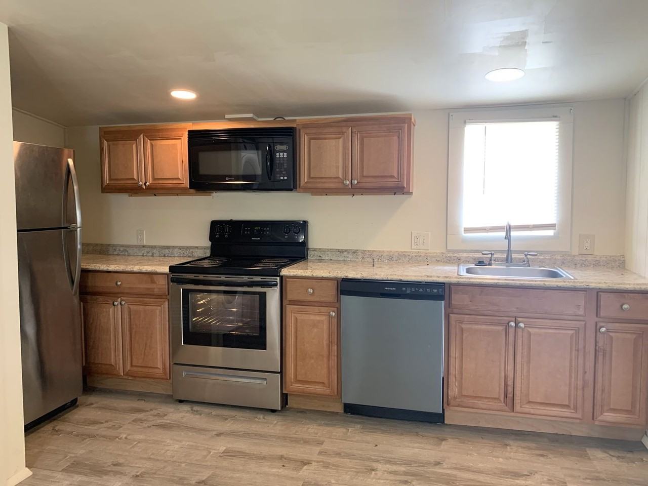 302B Fairmount Ave - Photo 6 of 15