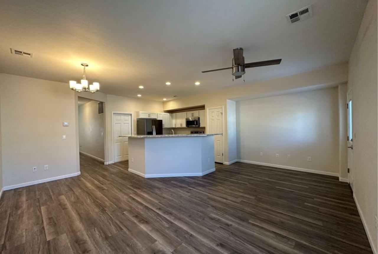 Flat Top Townhomes - Photo 3 of 19
