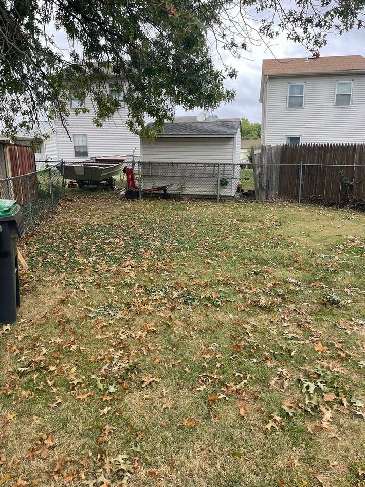 207 Channing Dr - Photo 2 of 29