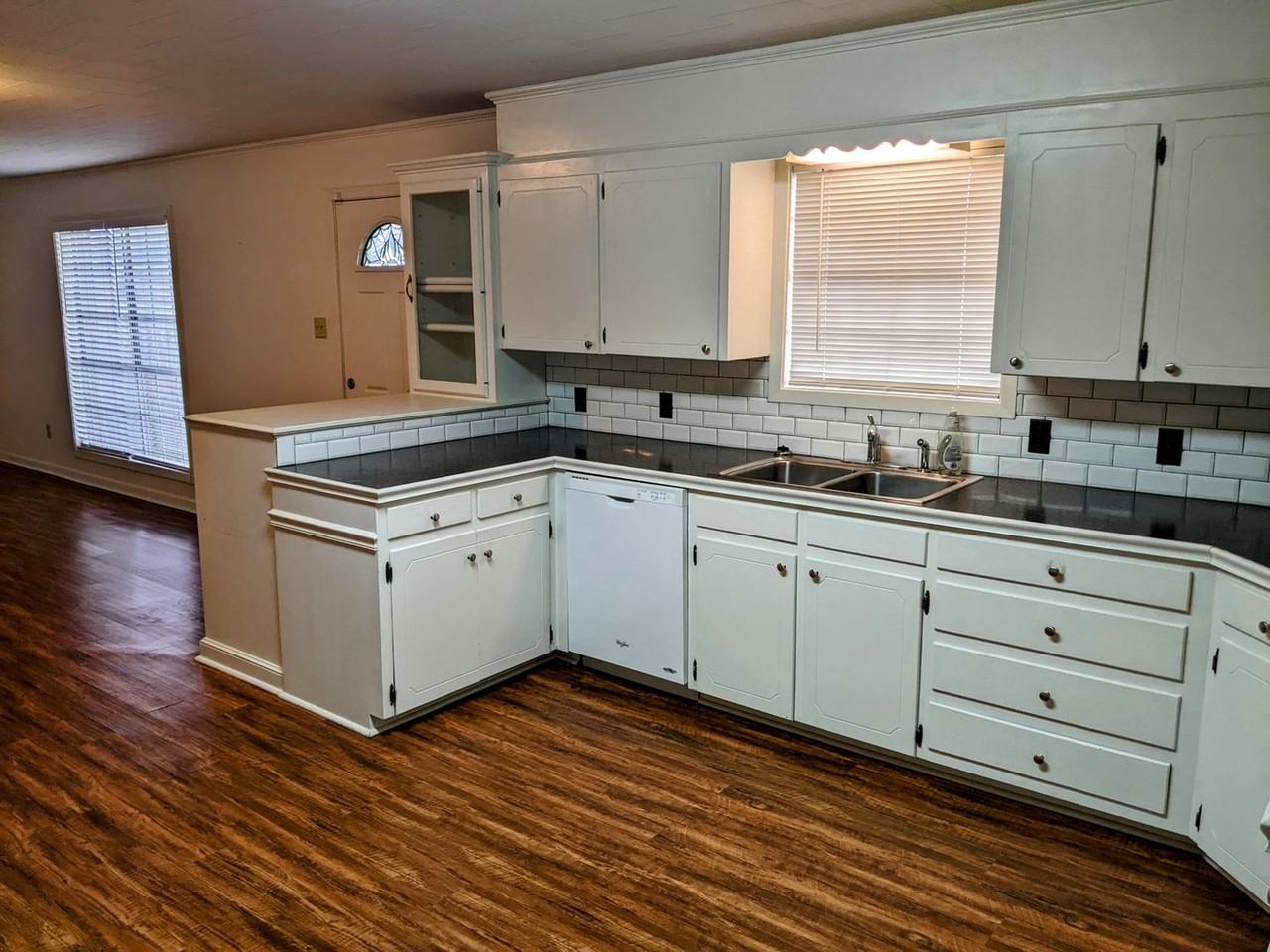 1314 Duhon Rd - Photo 4 of 15